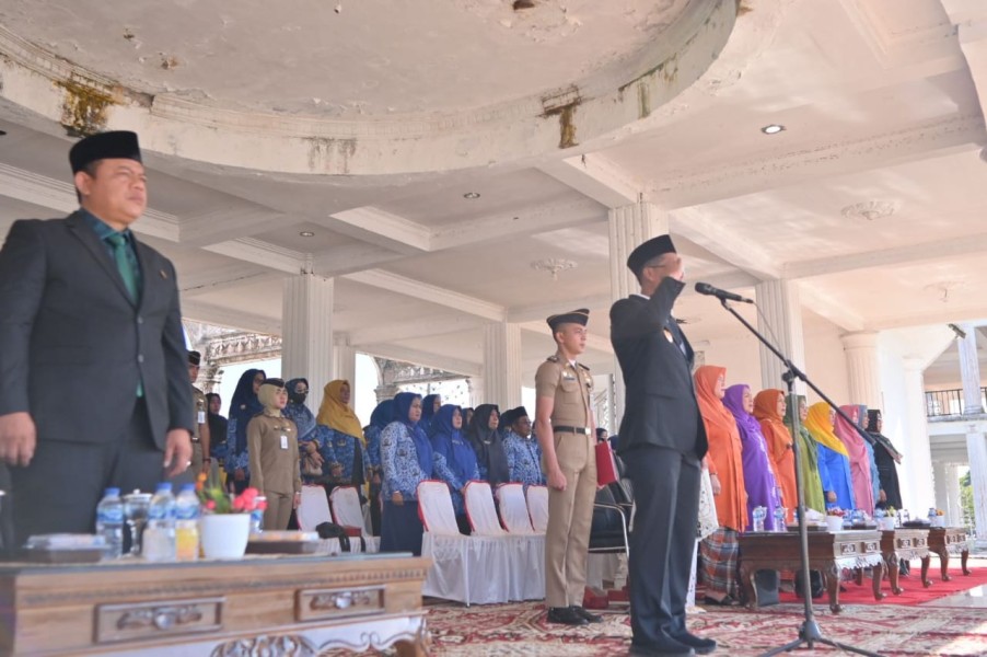 Wakil Bupati Rokan Hilir Jhoni Charles Bertindak Selaku Inspektur Upacara Hari Otonomi Daerah Ke 29.