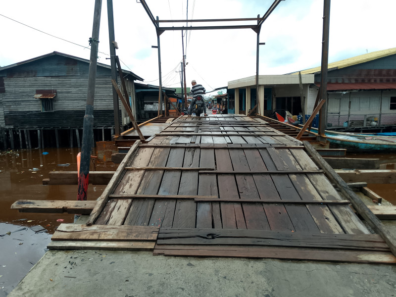 Atat Pengusaha Asal Panipahan Bangun Jembatan Panipahan Darat Pasir Limau Kapas Yang Roboh 