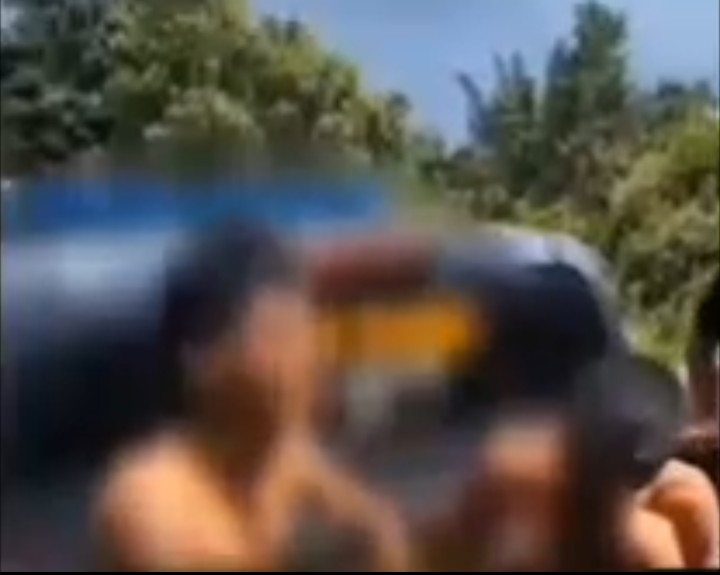 Viral! Dua Terduga Curanmor Babak Belur Dihajar Massa di Okura, Polisi: TKP di Bengkalis