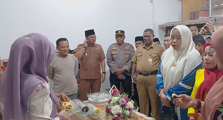 Kapolsek Lubuk Dalam Hadiri Peresmian Gerai Raso Siak, Dorong UMKM Naik Kelas
