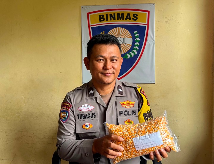 Polsek Koto Gasib Kirim Sampel Jagung Pipil ke Bulog untuk Uji Mutu dan Kualitas