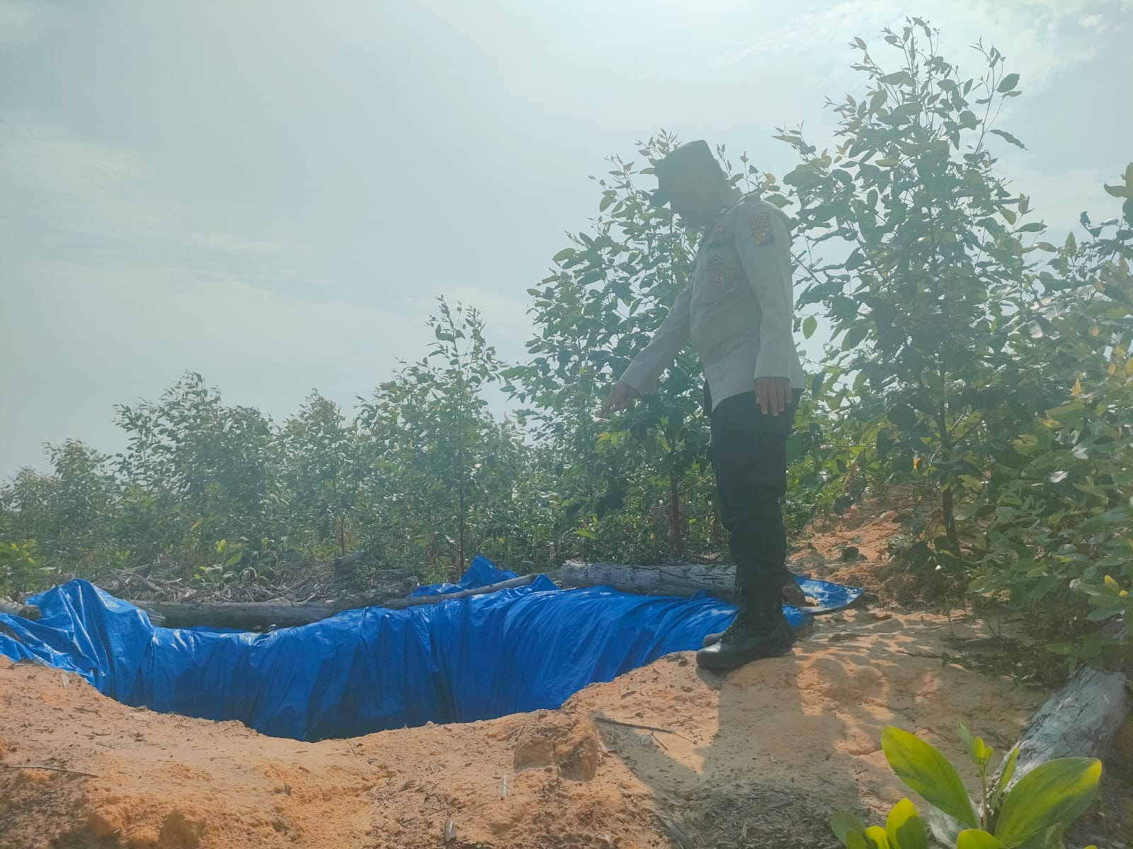 Pastikan Pasokan Pengairan Tanaman Jagung Pipil, Polsek Sungai Mandau Cek Ketersediaan Embung Air 