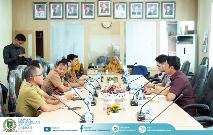 Komisi I Tekankan, Perlu Adanya Sinkronisasi Antara Dinas Terkait bersama Desa