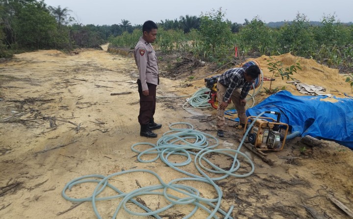 Polsek Sungai Mandau Cek Persiapan Penyiraman Lahan Jagung di PT RAPP