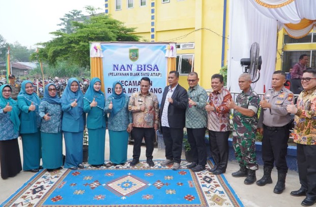 Bupati H. Bistamam Resmikan Pelayanan Bijak Satu Atap di Rimba Melintang